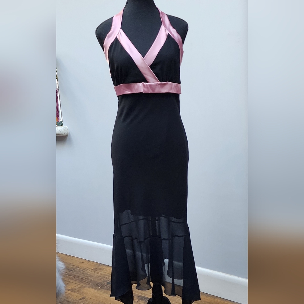 Twenty One Halter Dress   Black/Dusty Rose   Size L